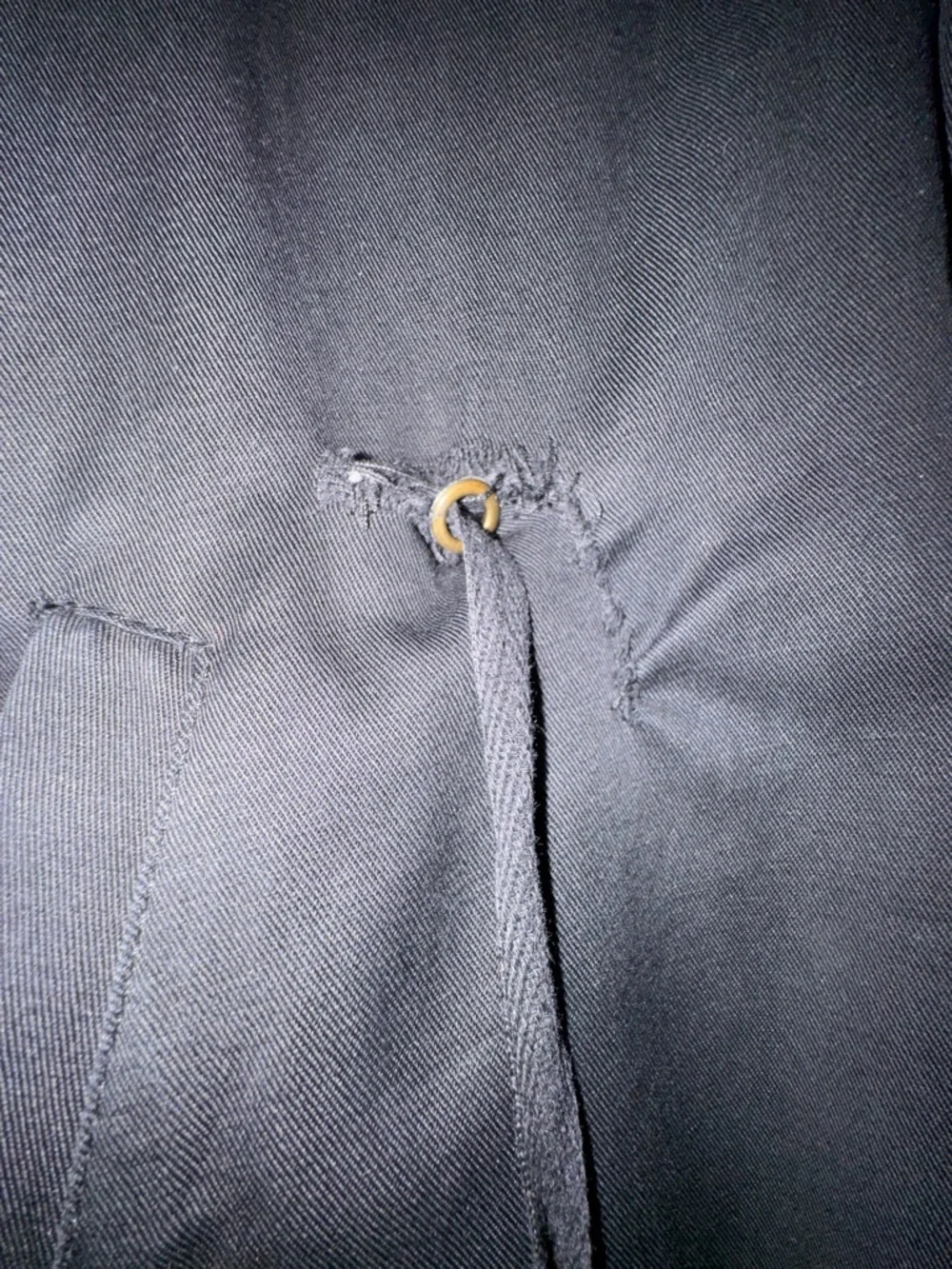 N/A black hooded